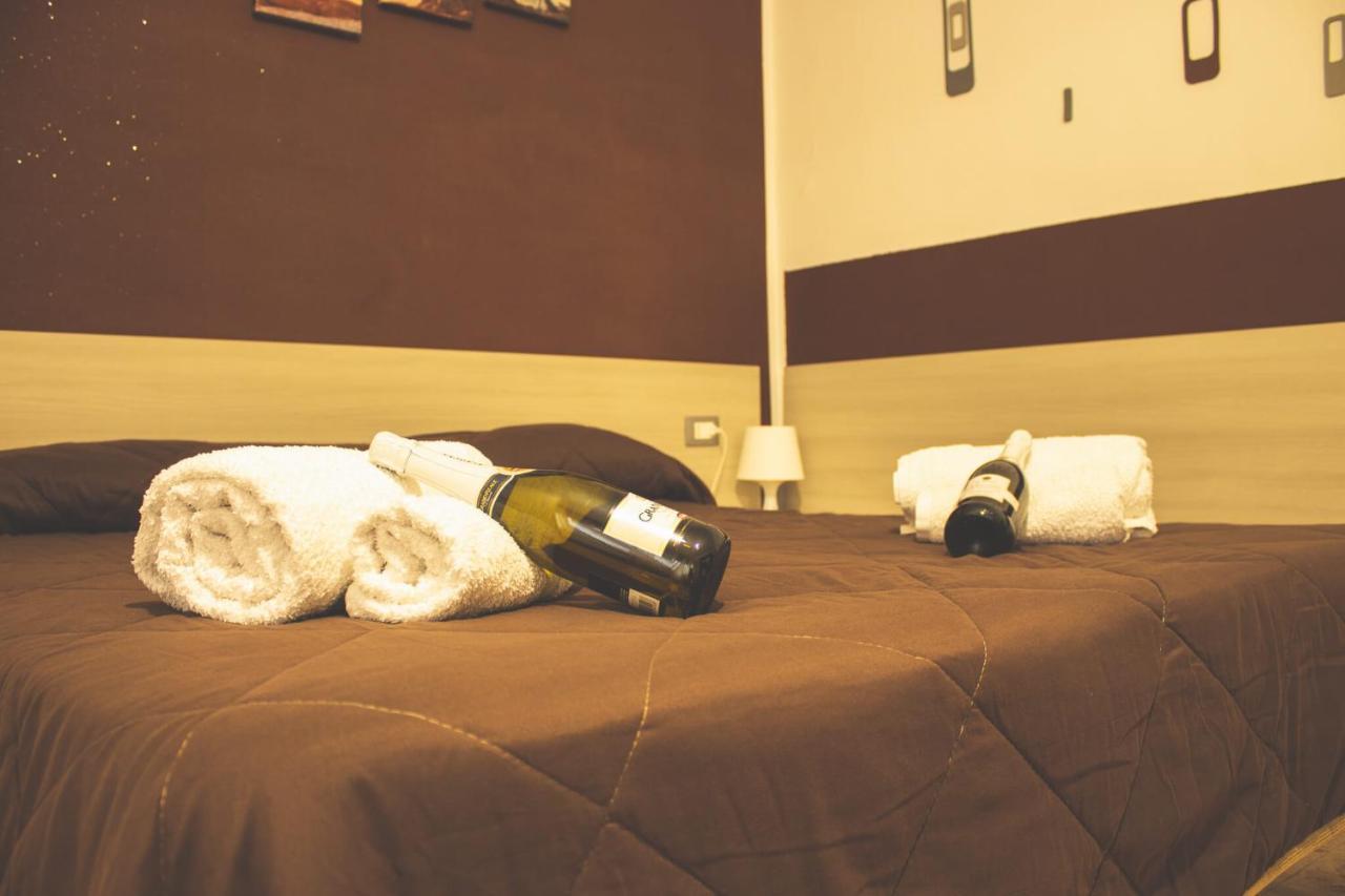 B&B Nettuno Messina Eksteriør billede