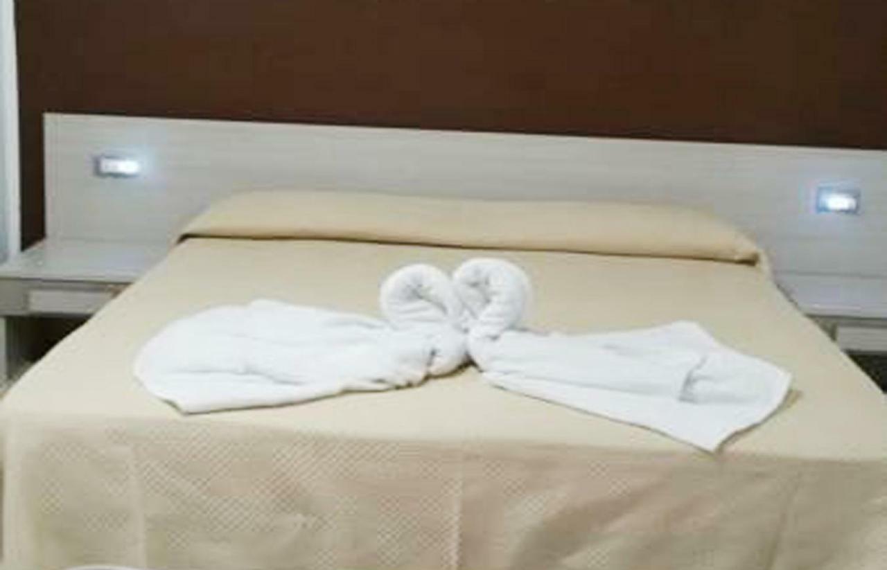 B&B Nettuno Messina Eksteriør billede